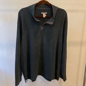 Carbon2cobalt army green light weight comfy pullover, size XL.